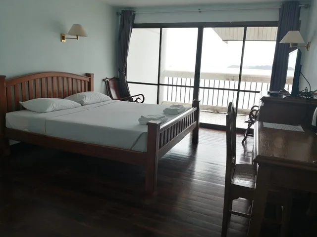 غرفة بسريرين منفصلين، Jansom Beach Resort 6/10