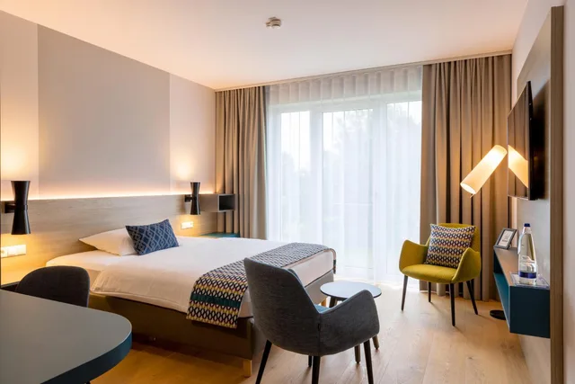 غرفة سوبيريور بسرير كينج، Parkhotel Maximilian Ottobeuren 6/10