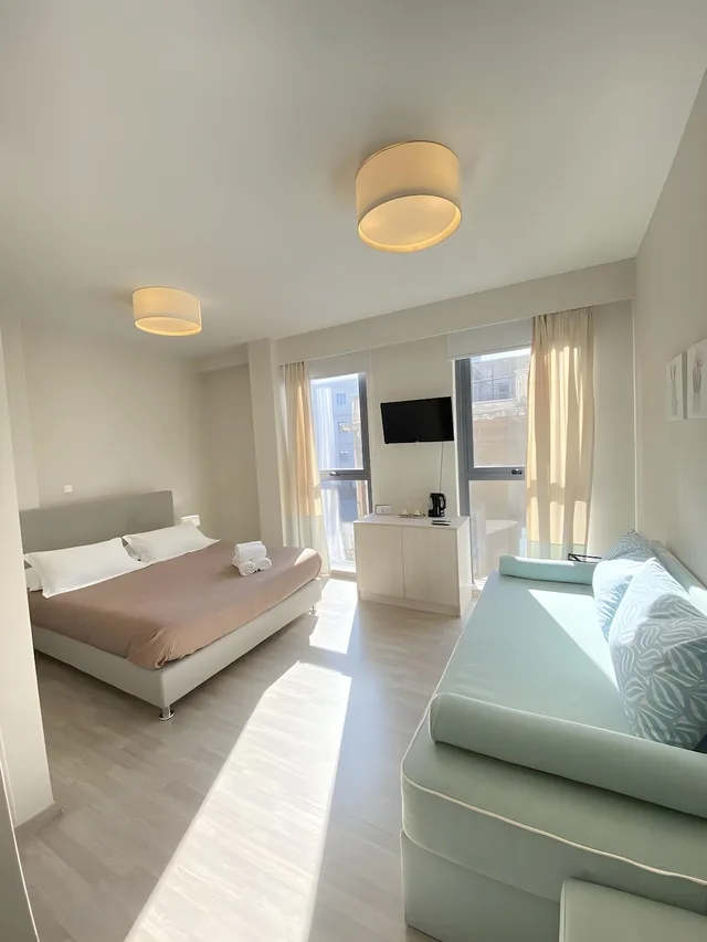 Family, Studio, Suite, Tins Hotel City 1/1