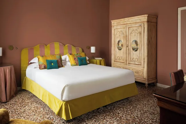 غرفة ديلوكس بسرير مزدوج، Villa Michelangelo Vicenza Starhotels Collezione 8/10