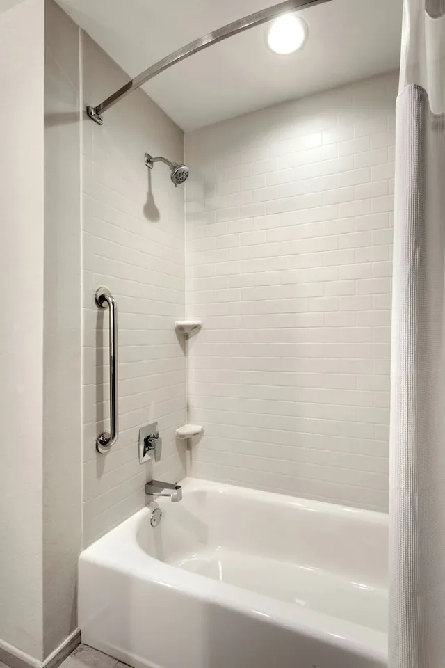جناح بسريرين كوين مع أريكة لذوي الإعاقة، Fairfield Inn & Suites By Marriott Fort Smith 2/5