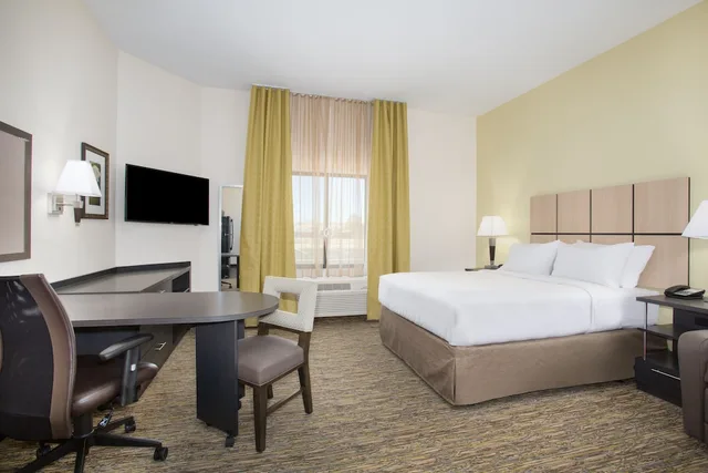 Studio, Suite, CANDLEWOOD SUITES PUEBLO 1/4