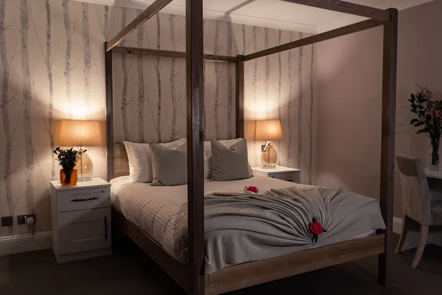 غرفة سيغنتشر بسرير كينج، Hotel Hougue Du Pommier 1/2