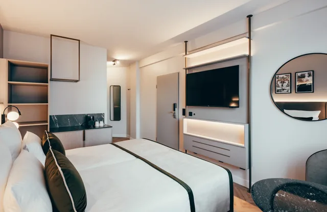 غرفة كومفورت مفردة، Leonardo Hotel Koln 7/10