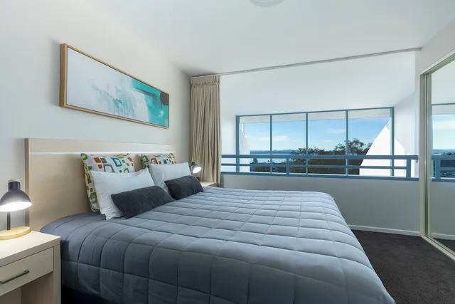 غرفة تنفيذية بسرير كينج وسريرين منفصلين بغرفتي نوم، The Landmark Nelson Bay 1/5