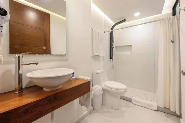 غرفة قياسية بسريرين مزدوجين، Marvic Hotel 4/4