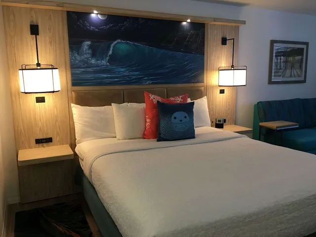 Standard, King Bed, Accessible, Best Western Plus Capitola By the Sea Inn Suites 4/8