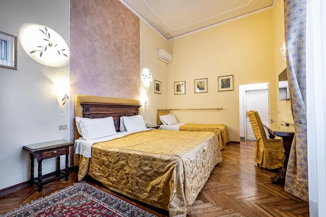 غرفة ثلاثية، Hotel Alessandra 7/10