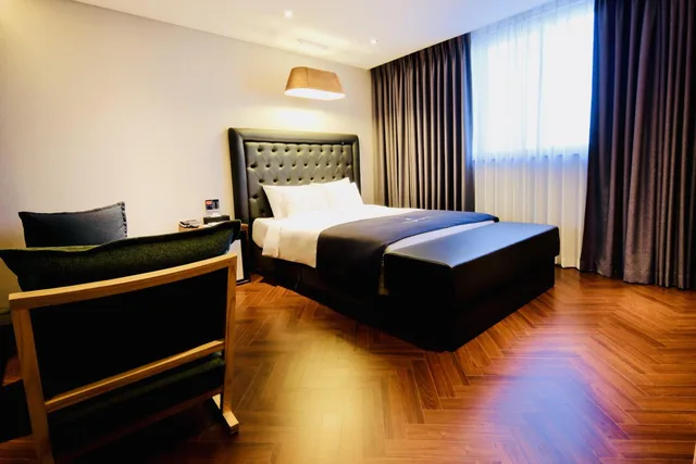 غرفة بريميوم بسرير مزدوج، Golden Business Hotel 2/10