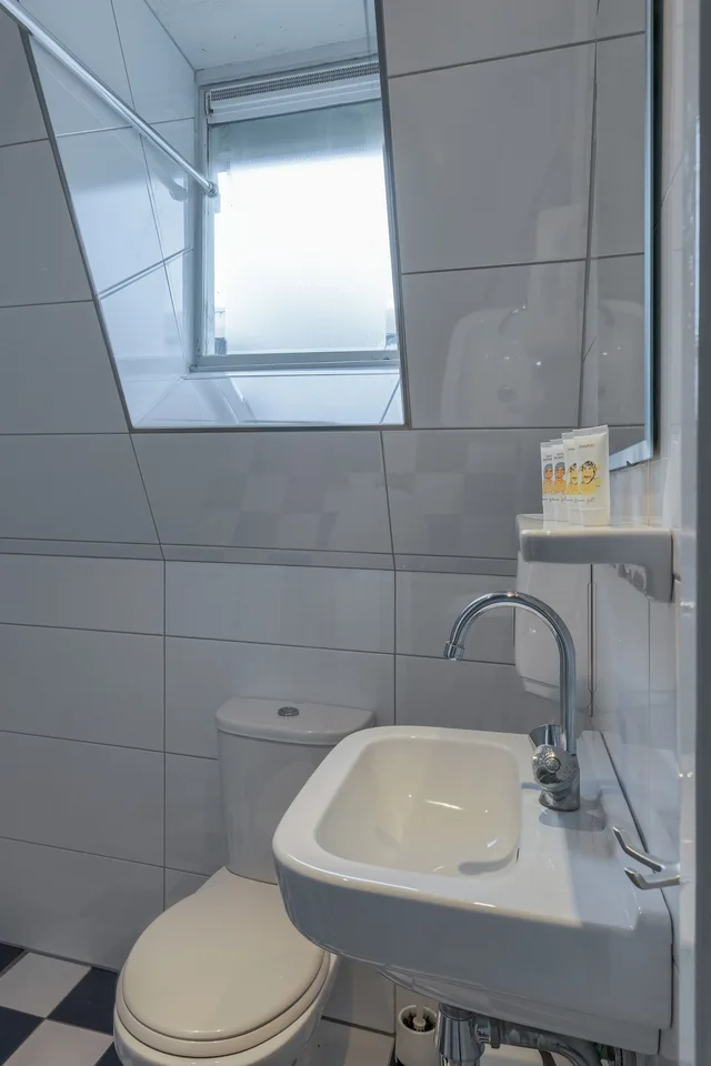 غرفة مفردة، Hotel Damsquare 17/30