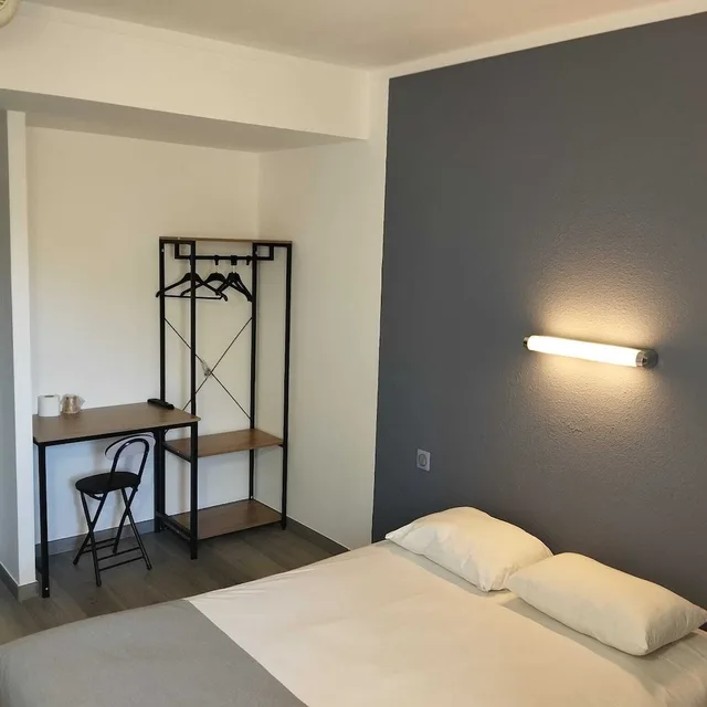 غرفة قياسية بسرير مزدوج، Valence Sud / Portes Les Valence 5/8