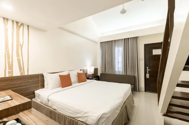 غرفة عائلية، The Selah Garden Hotel 1/2