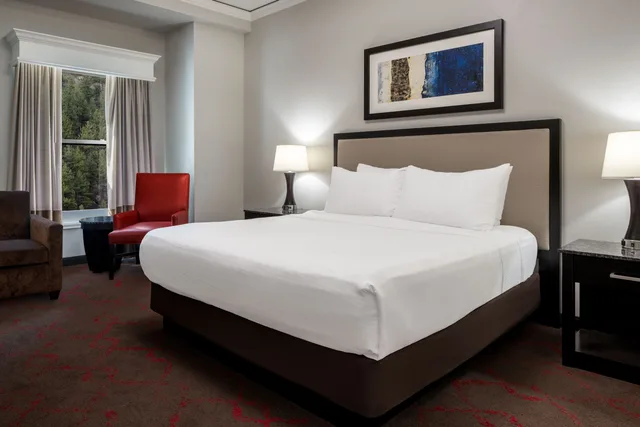 غرفة بسرير كينج، Lady Luck Casino Hotel Black Hawk 1/5