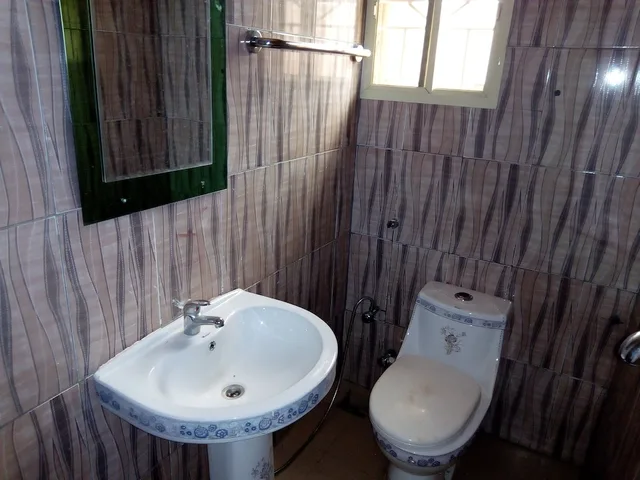 Suite, Queen Bed, Ekulu Green Guest House 3/3