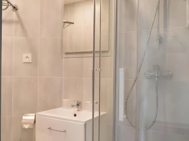 غرفة بريميوم مفردة، Lille City Hotel 4/4