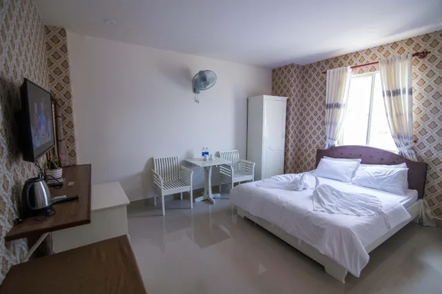 غرفة بسرير مزدوج، Royal Hotel 1/2