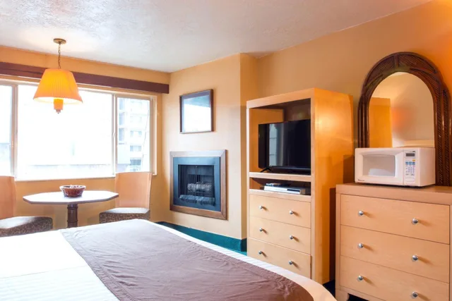 غرفة بسرير كينج، Hi Tide Oceanfront Inn 1/4