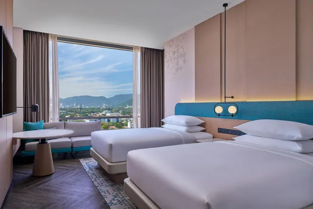 Room, Twin Beds, City View, Club Floor، Penang Marriott Hotel 4/10