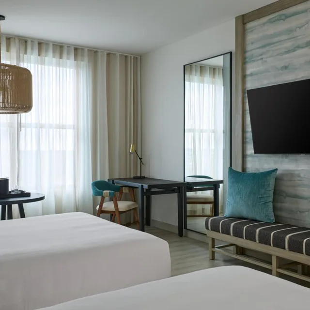 غرفة بسريرين كوين بإطلالة على النهر، Palmetto Marriott Resort & Spa 3/7