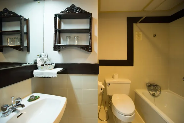 غرفة ديلوكس بسرير كينج بإطلالة على المسبح، Imperial Mae Hong Son Resort 6/6