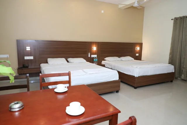 غرفة عائلية بسريرين كينج، Hotel Citywalk Residency 2/2