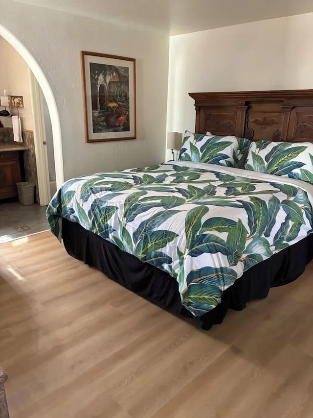 جناح بسرير كينج، Chantico Inn 1/5