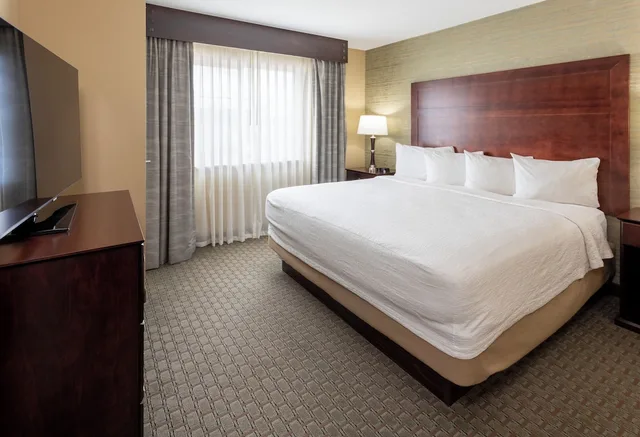 غرفة قياسية بسرير كينج، Grandstay Hotel And Suites Morris 2/7