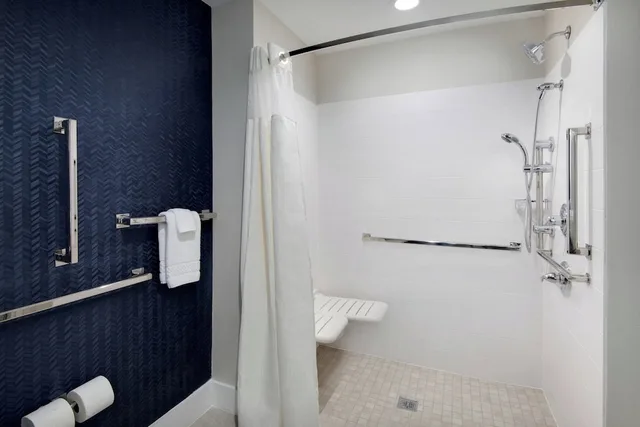 جناح بسرير كينج مع أريكة، Fairfield Inn & Suites Columbia Downtown 2/2