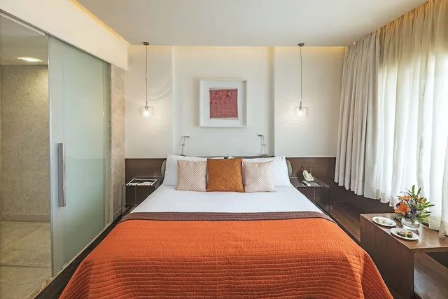 Luxury, The Park New Delhi 1/5