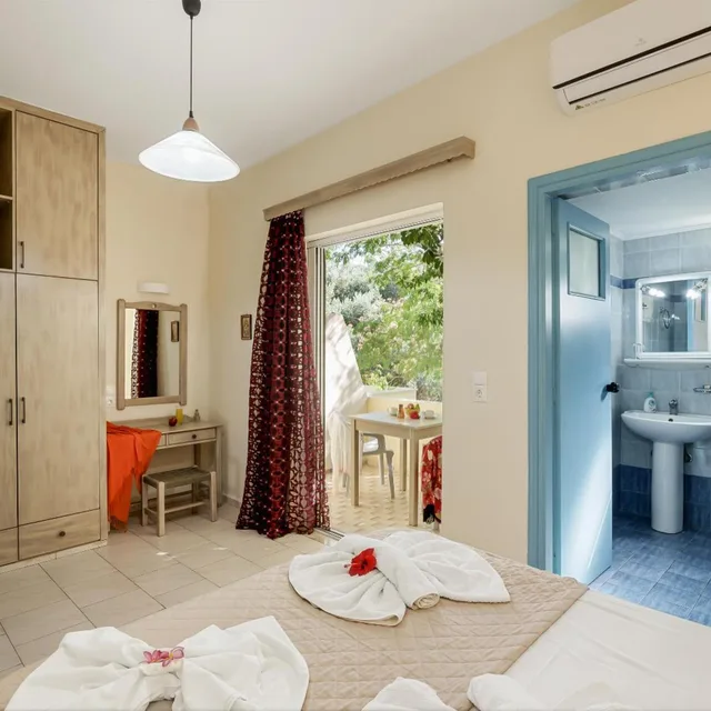 1 Bedroom, Apartment, Lateral Side Sea View، Sunrise Hotel and Apartments Rodakino 1/9