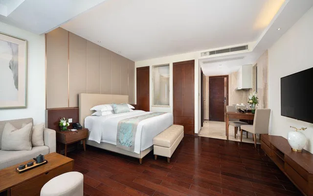 شقة سوبيريور بسرير مزدوج بإطلالة على البحر، Sanya Shuang Da International Hotel 1/1