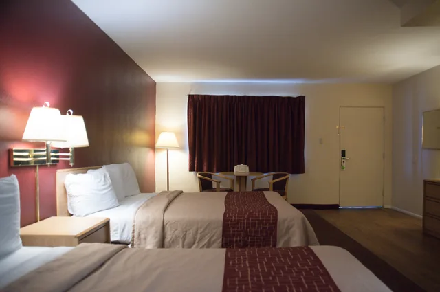 غرفة ديلوكس بسريرين مزدوجين للمدخنين، Red Roof Inn Blythe 3/5