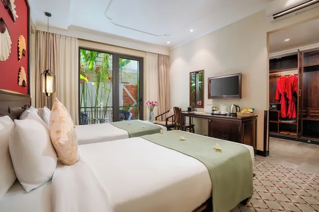 غرفة سوبيريور بسريرين منفصلين، Laluna Hoi An Riverside Hotel & Spa 2/10