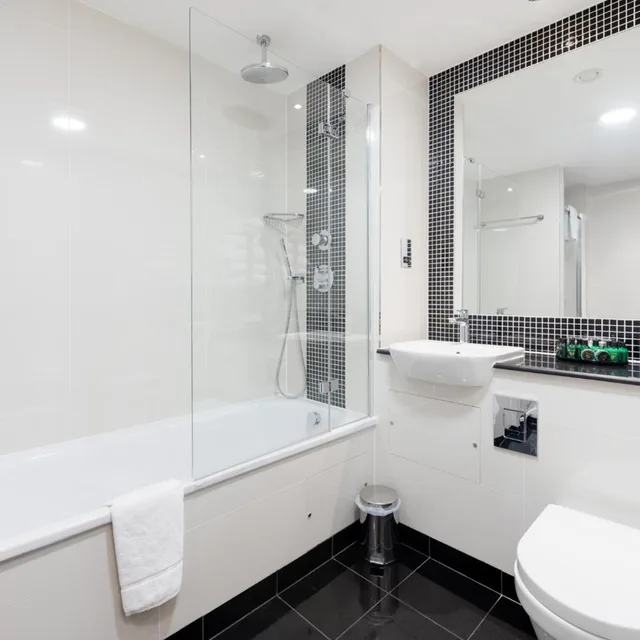 غرفة كومفورت ثلاثية، Gem Fitzrovia Hotel 10/10