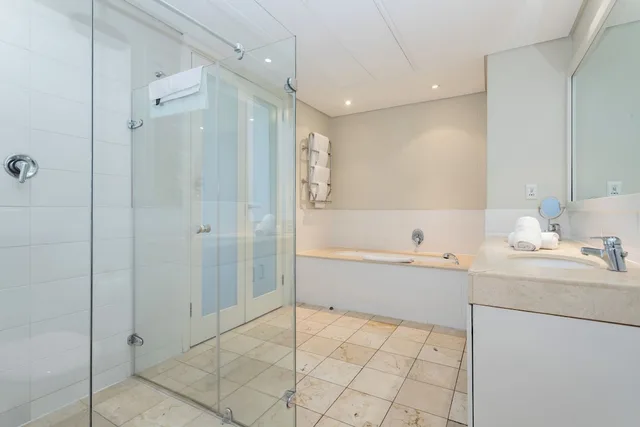 غرفة بريميير بسريرين كينج بغرفتي نوم، Mountain Marina Luxury Apartments 4/4