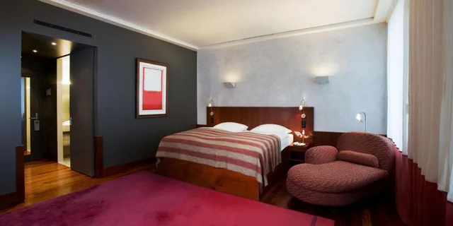غرفة بإطلالة على البحيرة، Angleterre Residence 1/1