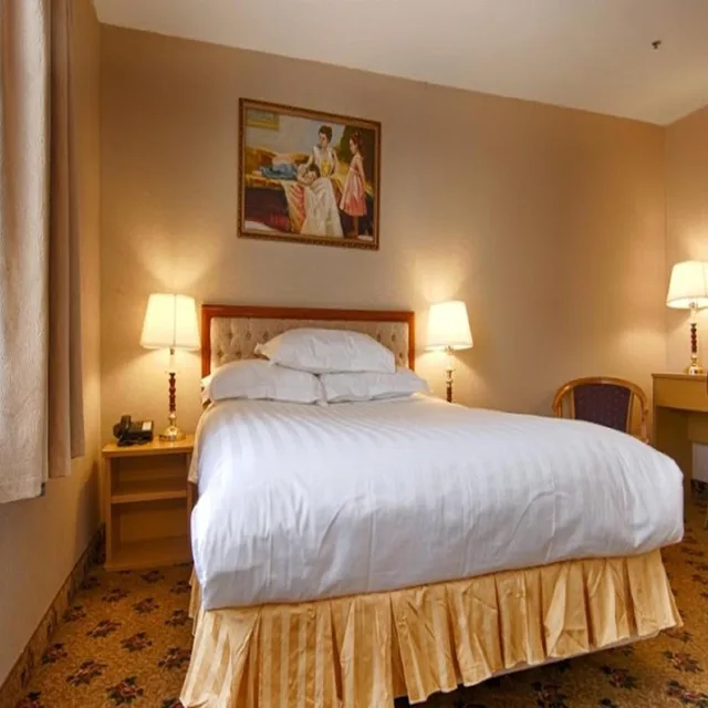 غرفة بسرير كينج، Flushing Hotel 4/6