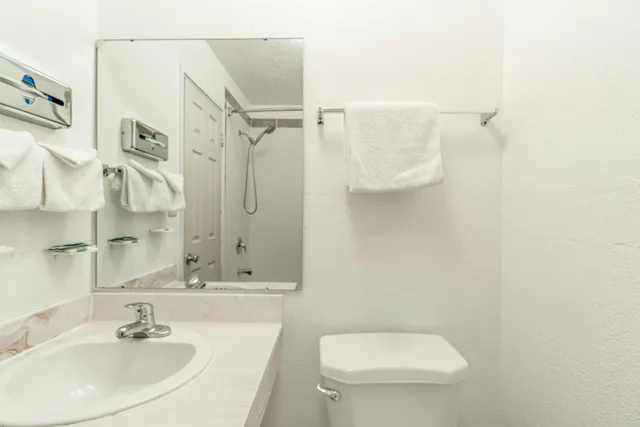 غرفة بسرير كينج، Hotel O Longhorn Boise City OK 4/4