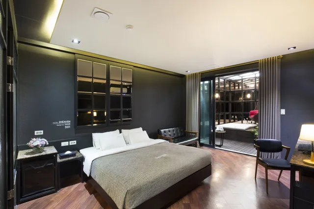 Tower, Superior, Twin Beds, City View، 2 Heaven Hotel 10/10