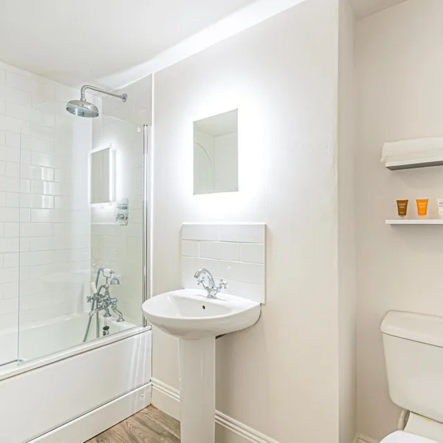 Deluxe, Double Bed, Bartley Lodge Hotel 7/9