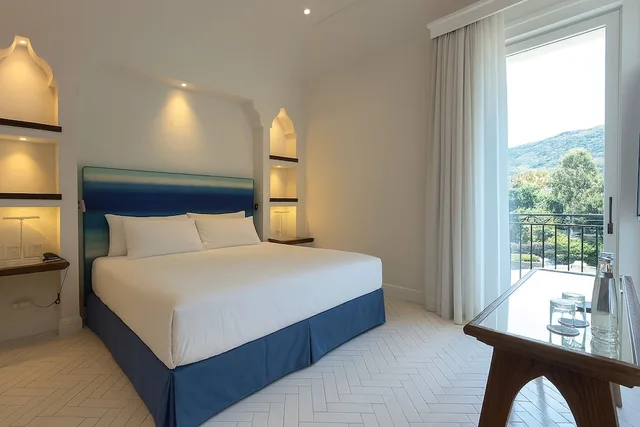 Premium, Classic, 3 Beds, City View, Grand Hotel Europa Palace 2/10