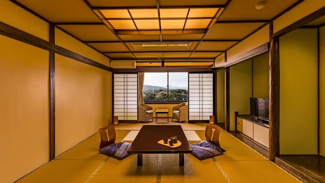 غرفة يابانية قياسية بإطلالة على الحديقة بحوض استحمام، Ooedo Onsen Monogatari Shima Saichoraku 2/3