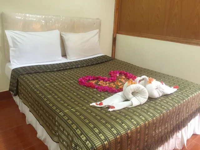 Standard, Double Bed, Poonsap Resort 2/5