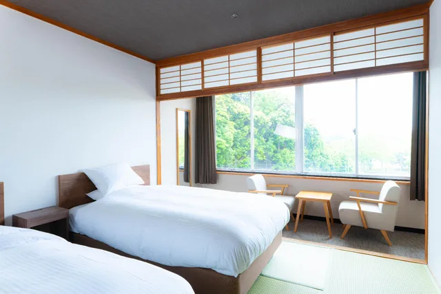 غرفة يابانية بسريرين منفصلين في المبنى الرئيسي، Kujukushima Bayside Hotel & Resort Flags 2/2