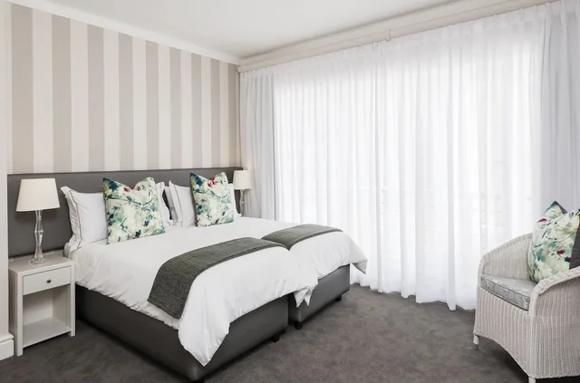 غرفة قياسية مفردة بسريرين منفصلين، Cape Town Hollow Boutique Hotel 1/2