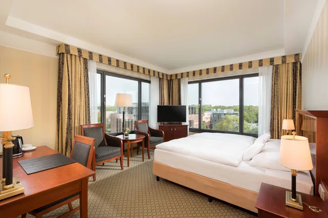 غرفة كلاسيكية بسرير كينج، JW Marriott Hotel Berlin 8/10