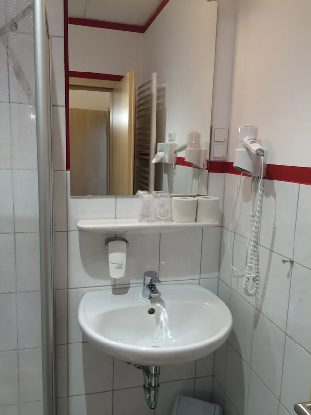 Auszeithotel، كرايلسهايم 42/43
