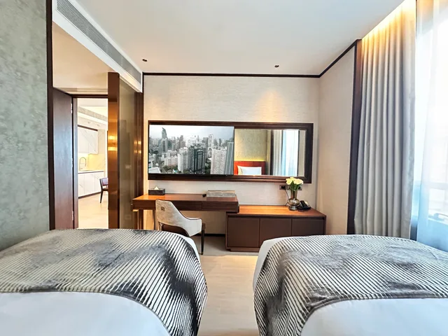 غرفة تنفيذية بغرفتي نوم، SILQ Hotel & Residence 2/3
