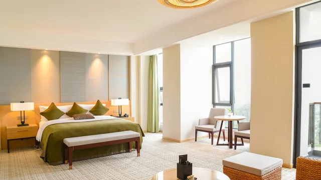 Premium, 2 Double Beds, Jazhen View، INTERCONTINENTAL HEILONG LAKE 2/10
