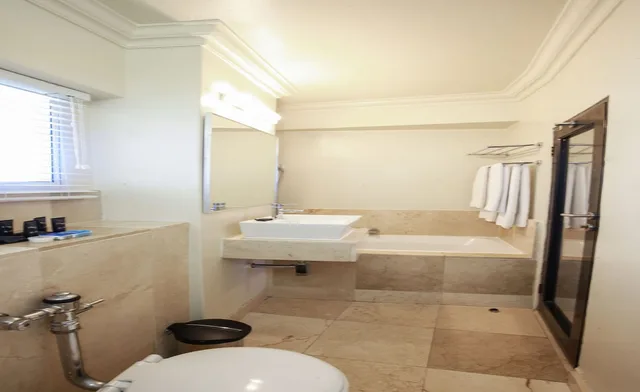 Family Suite, Deluxe, Executive, King and Twin Beds, Sea View, Blue Waters Hotel 5/5